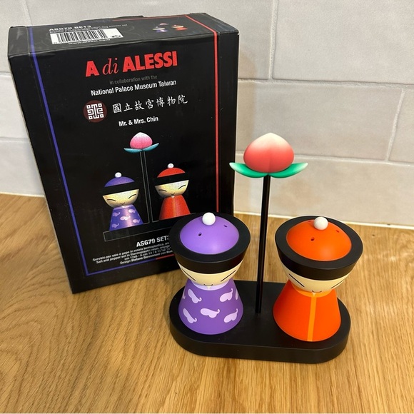 NEW A di Alessi Mr. & Mrs. Chin Salt & Pepper Shakers ASG79 SET3 - Picture 2 of 5